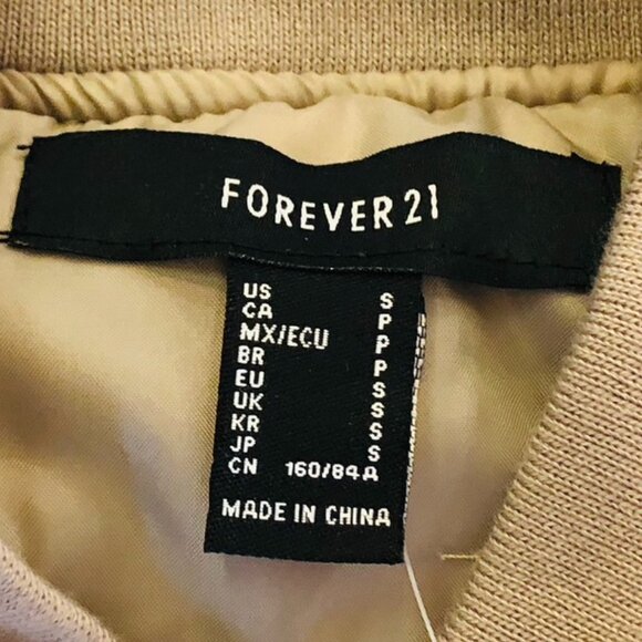 Forever 21 Ruched Bomber Jacket Zip Up Size S Light Olive 2 Pockets Short Length - Picture 4 of 14